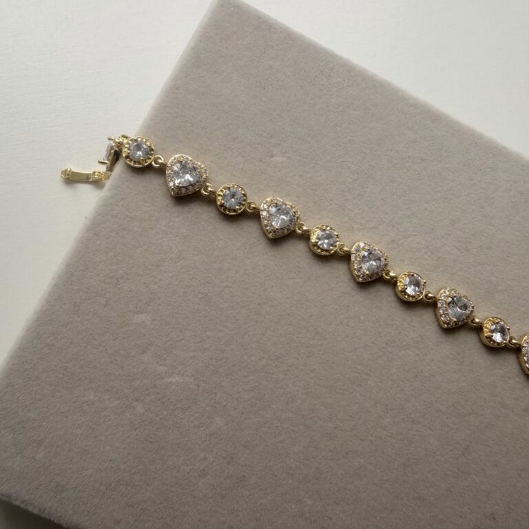 Diamond heart bracelet